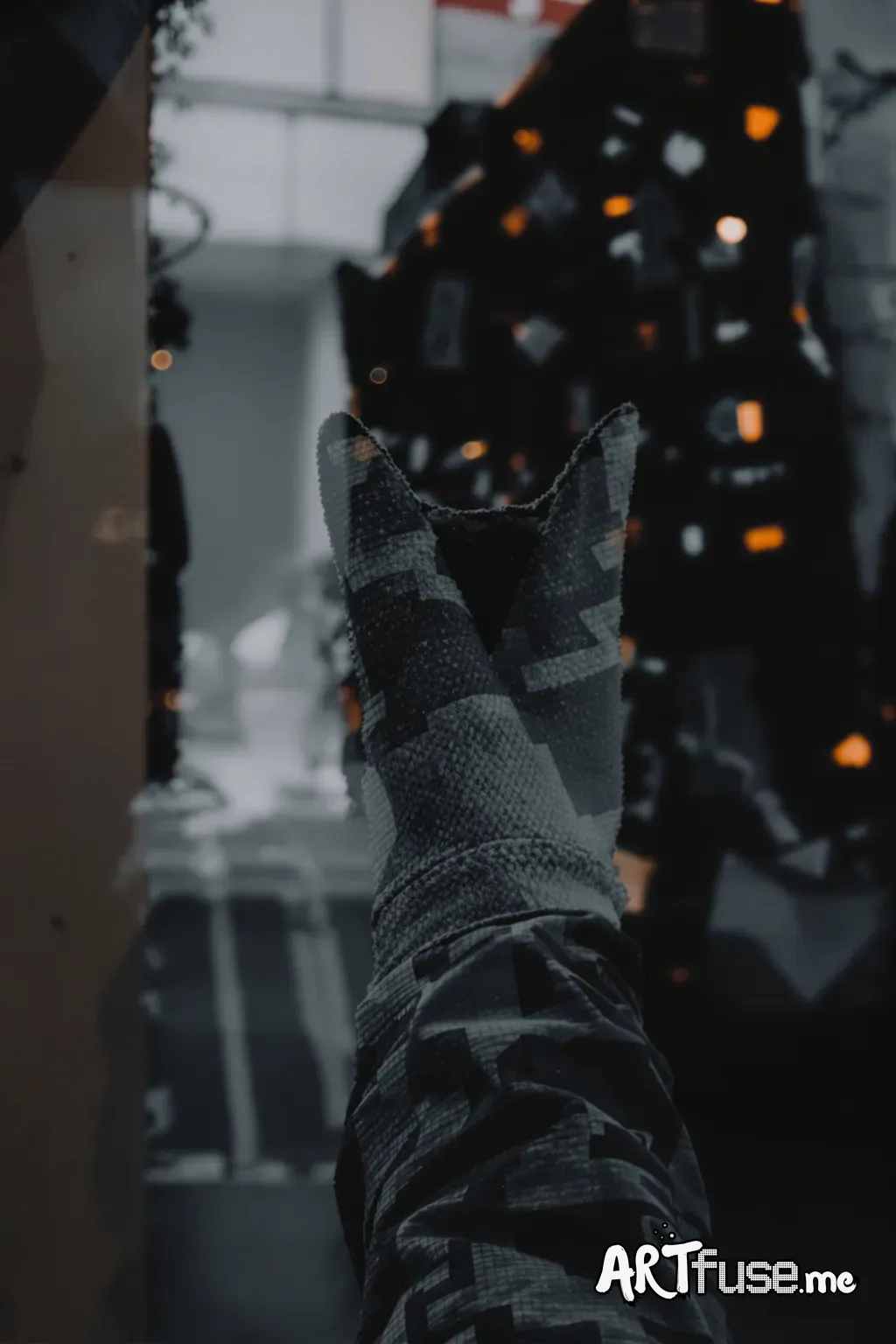 Make a white logo for NextGap